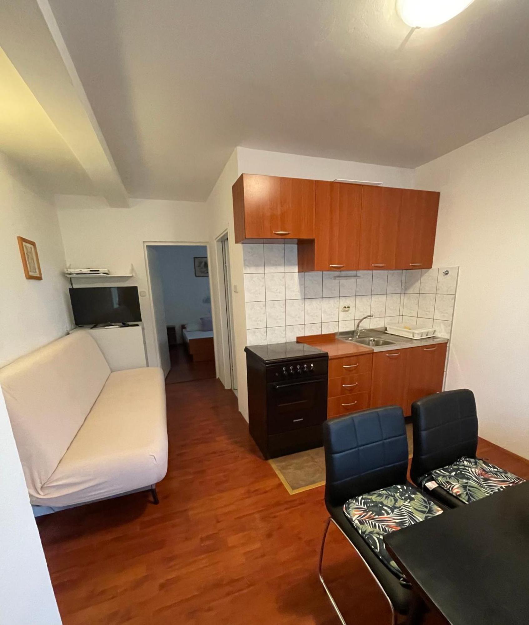 Apartmani Stambuk Мандре Экстерьер фото