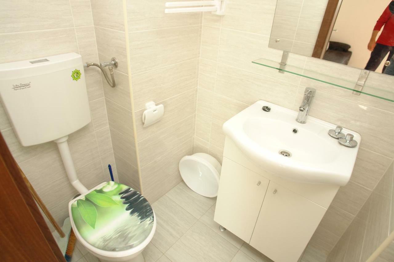 Apartmani Stambuk Мандре Экстерьер фото
